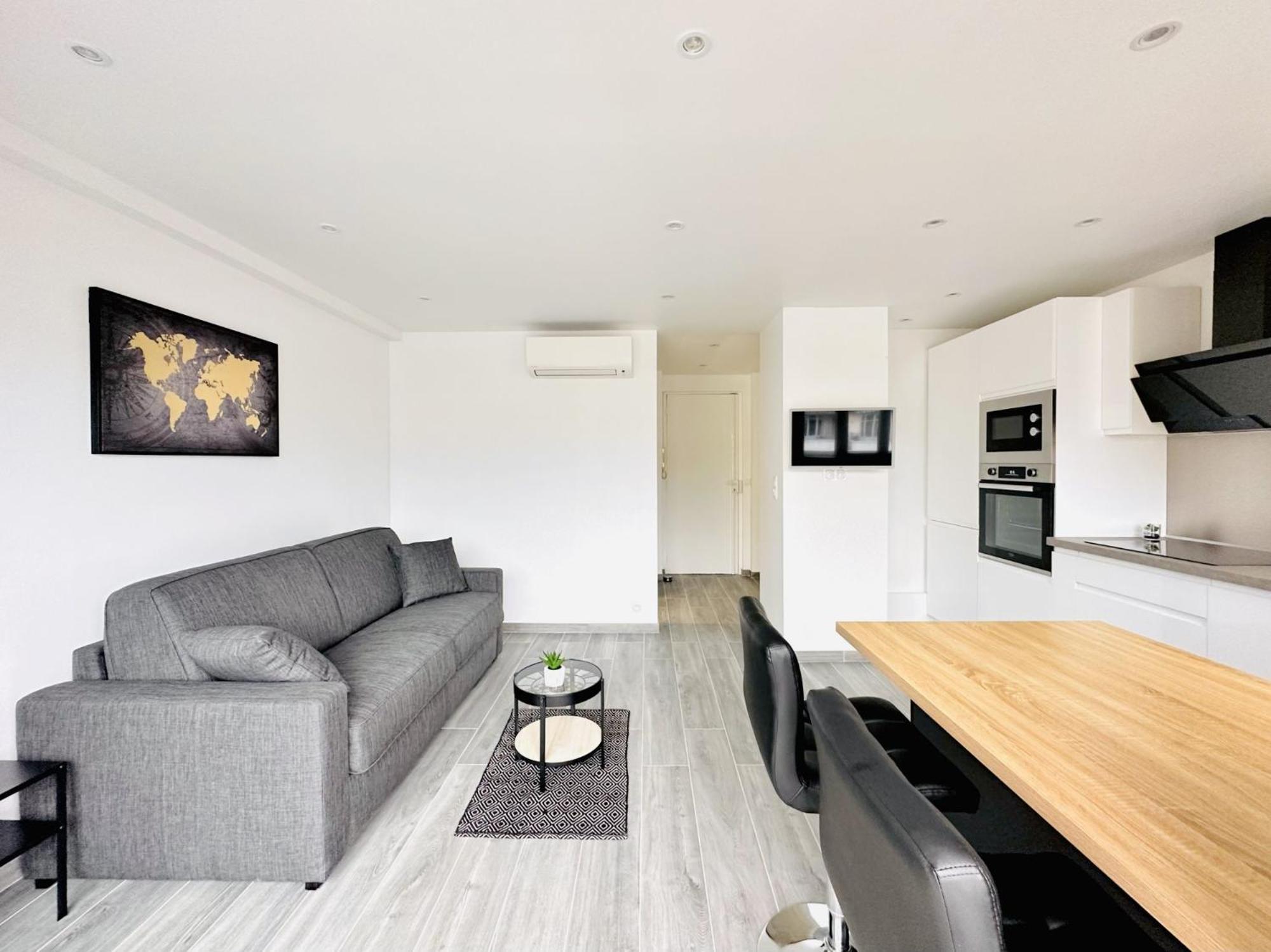 Appartement Le Royal Carnot - - Centre Terrasse *